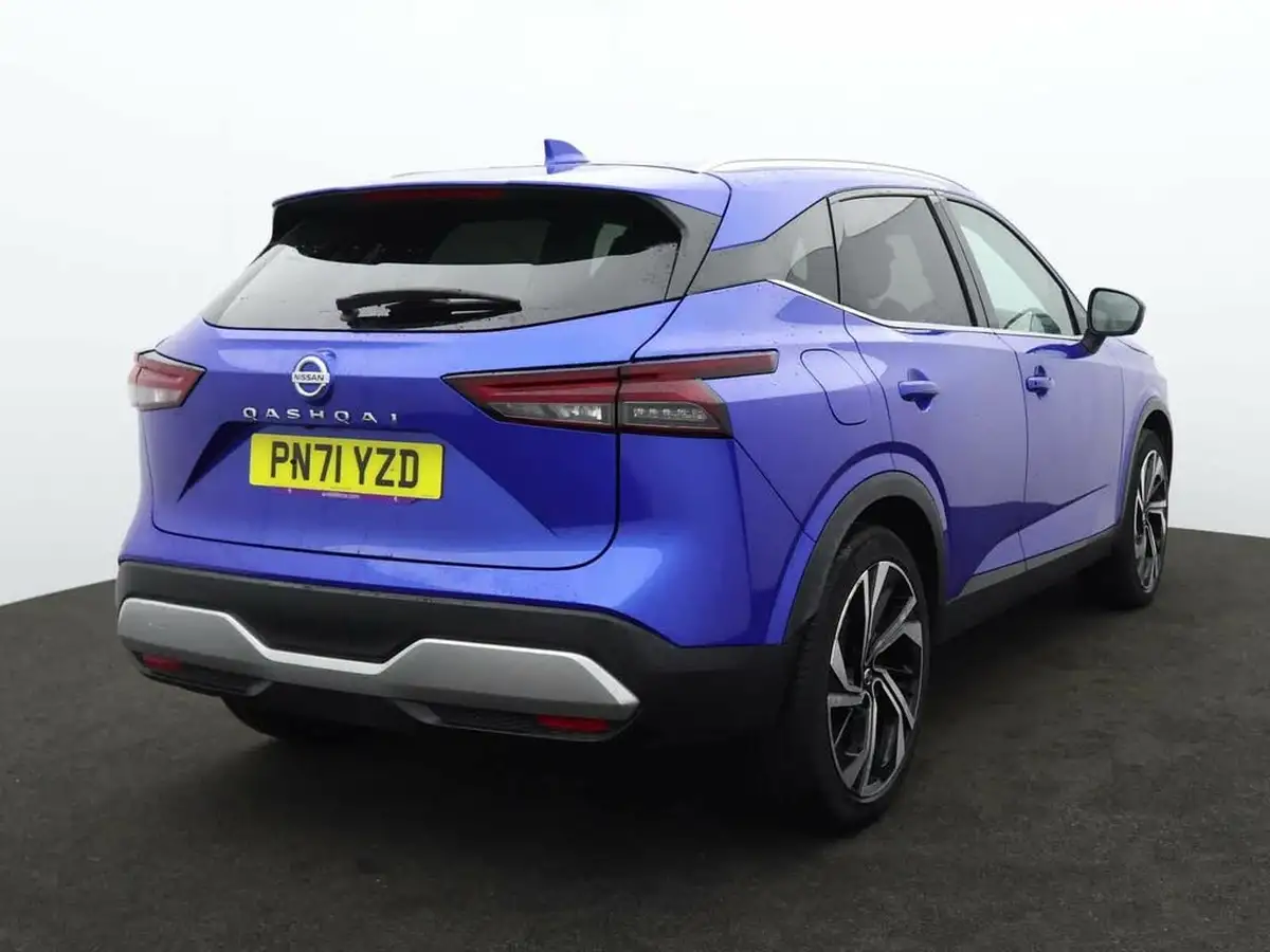 2021-nissan-qashqai-13-dig-t-tekna-big-4