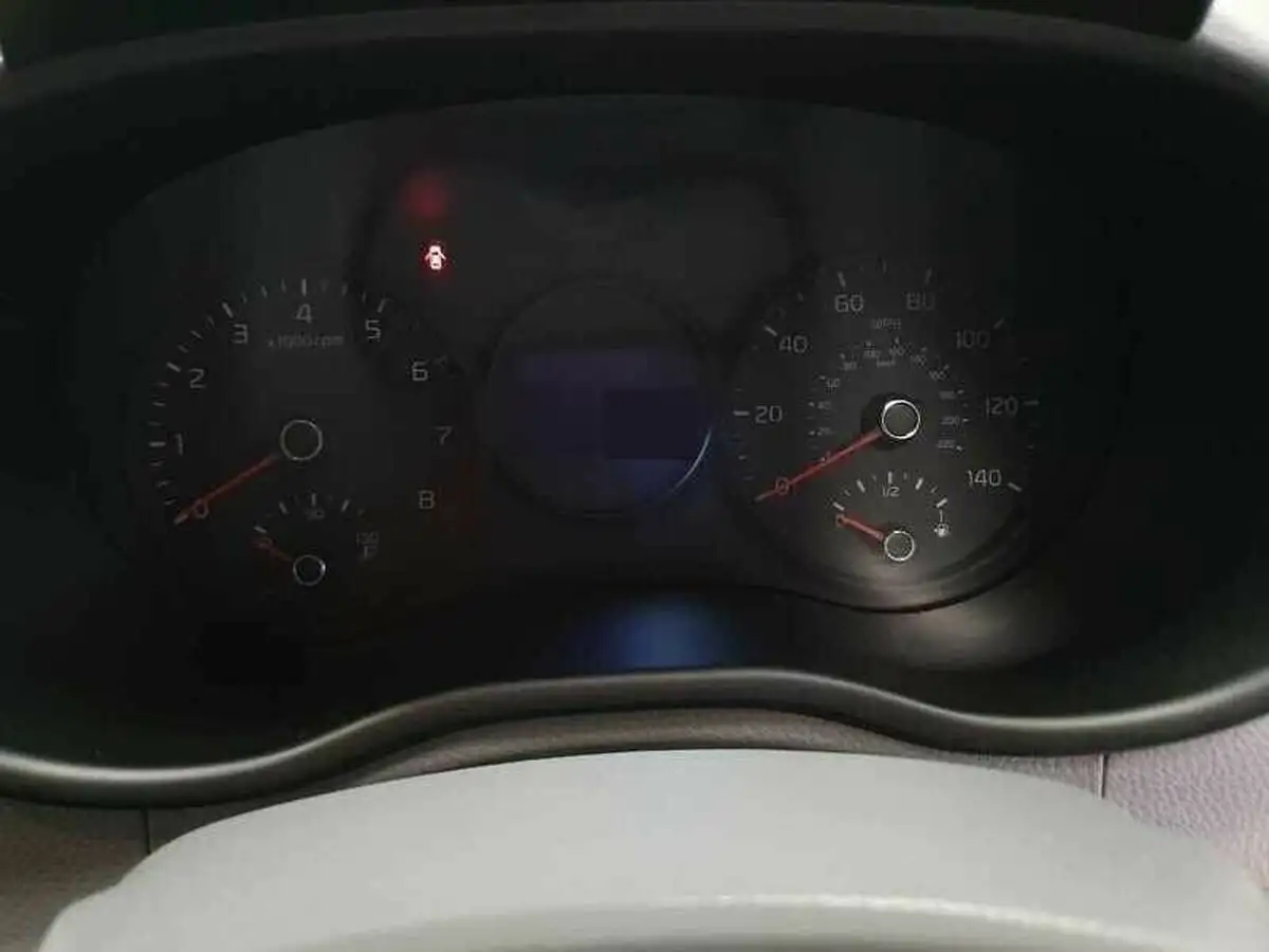 2020-kia-picanto-10-zest-big-13