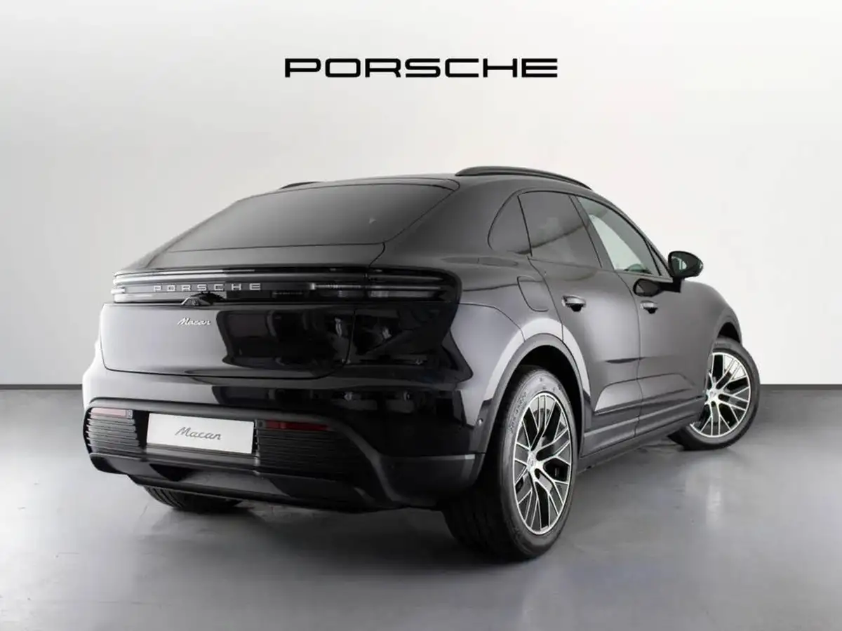 2025-porsche-macan-e-electric-big-2