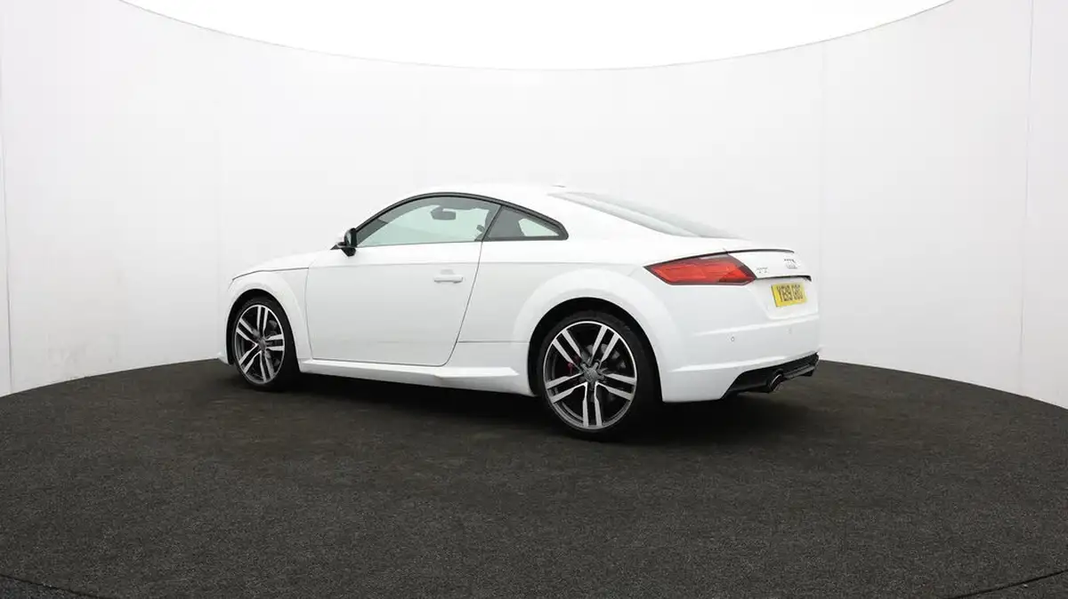 2019-audi-tt-coupe-20-40-tfsi-sport-big-75
