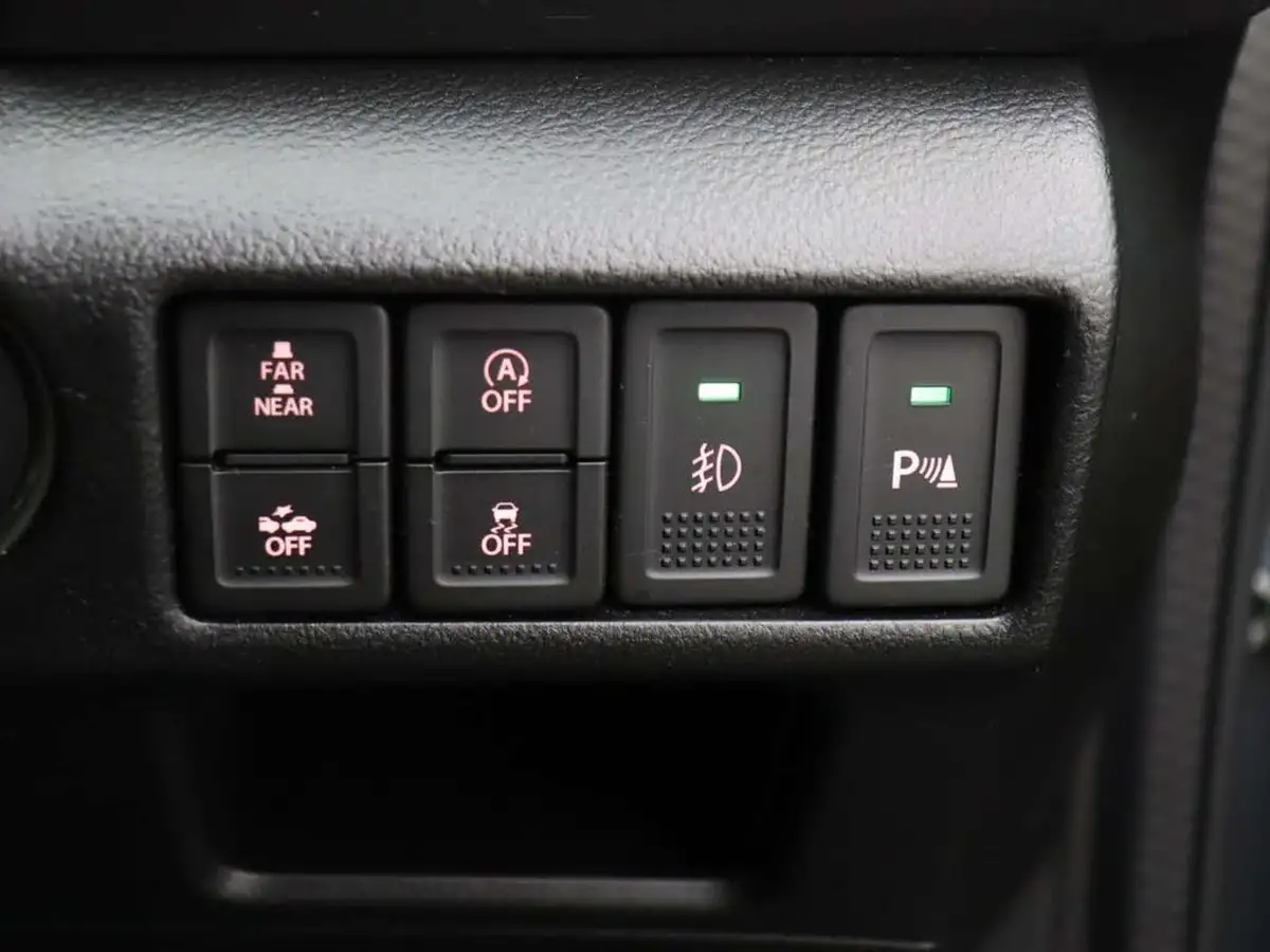 2021-suzuki-s-cross-14-boosterjet-sz-t-big-30