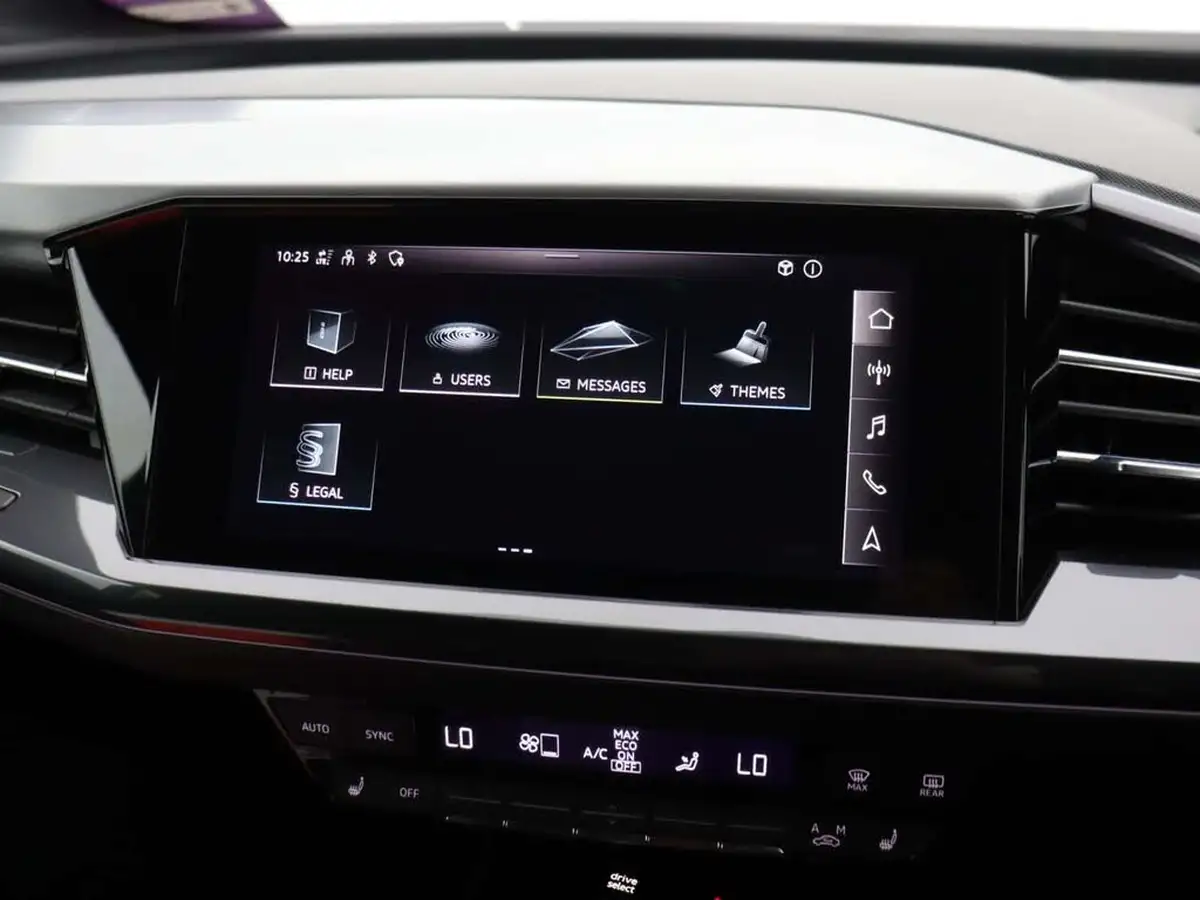 2021-audi-q4-e-tron-40e-s-line-station-wagon-big-33
