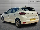 2022-dacia-sandero-10-sce-essential-small-9