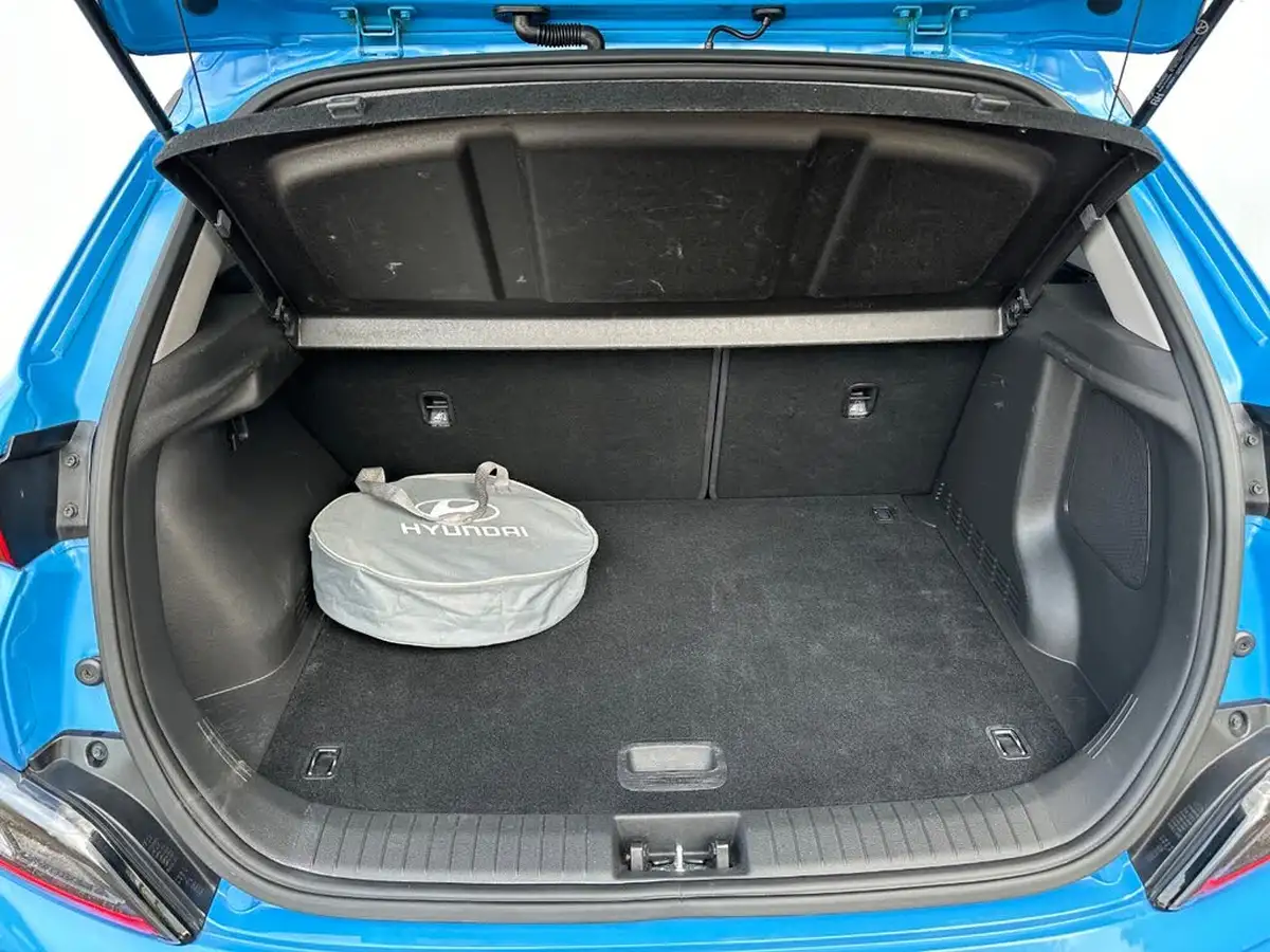 2021-hyundai-kona-e-ultimate-big-7