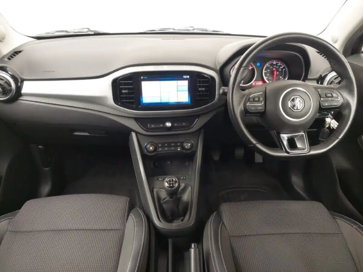 2021-mg-mg3-15-vti-tech-exclusive-nav-big-2