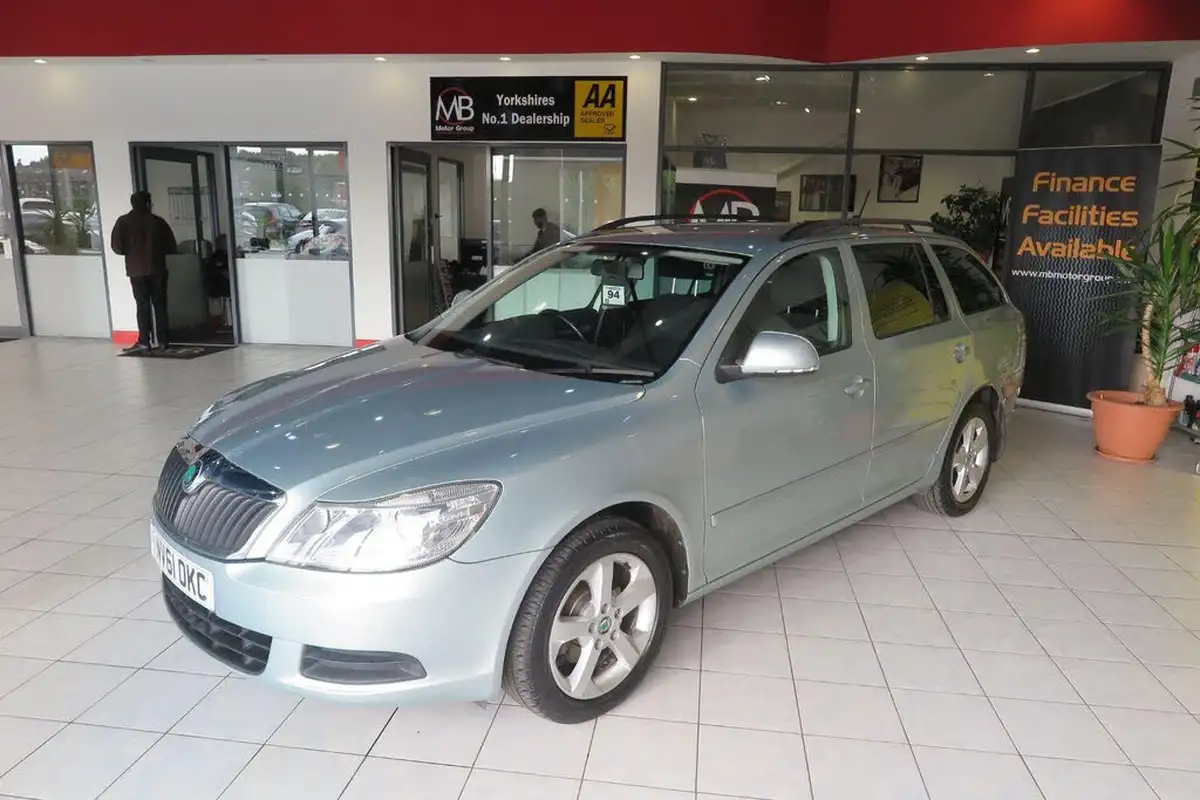 2012-skoda-octavia-14-se-124ps-estate-dsg-big-3