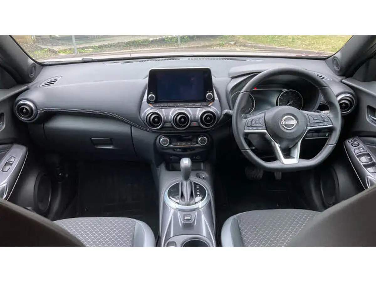 2023-nissan-juke-10-dig-t-n-connecta-dct-big-9