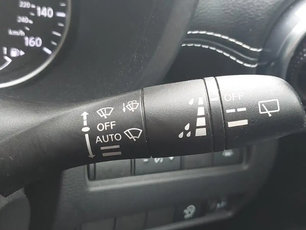 2023-nissan-juke-10-dig-t-n-connecta-big-14