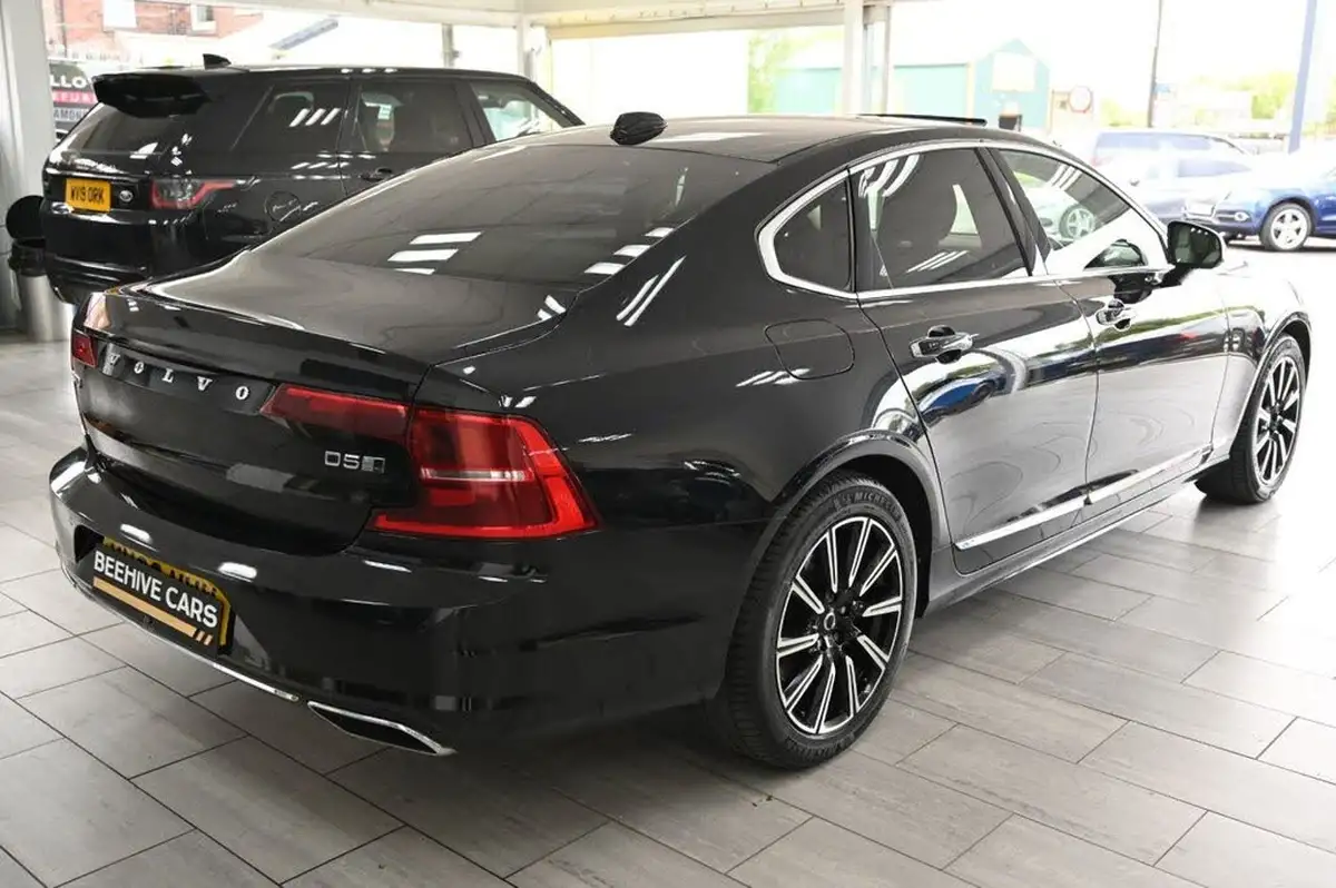 2018-volvo-s90-20td-d5-inscription-4x4-big-8