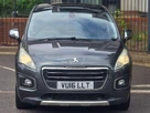2016-peugeot-3008-crossover-16bluehdi-allure-small-1