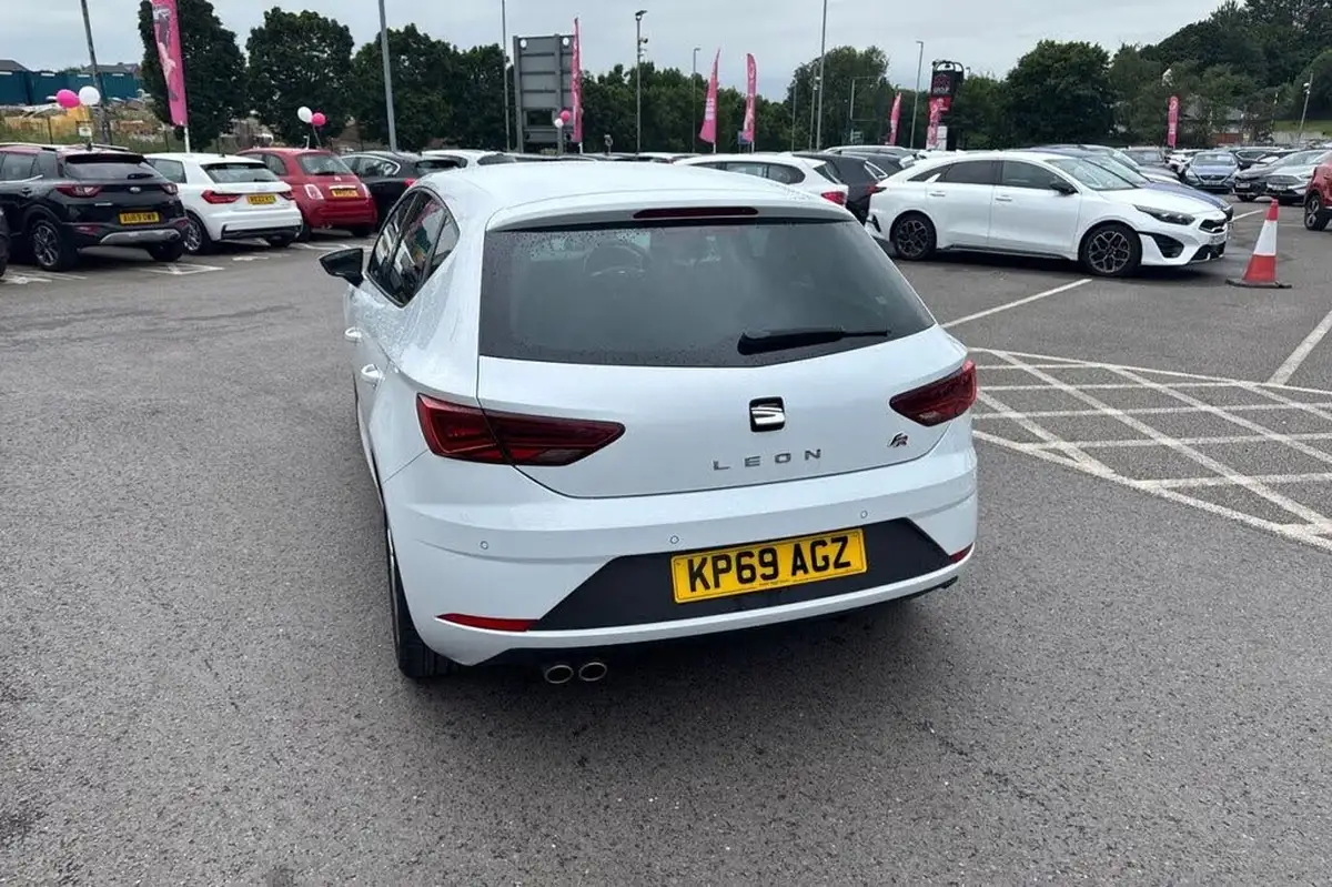 2019-seat-leon-15-tsi-evo-fr-150ps-hatchback-dsg-big-44