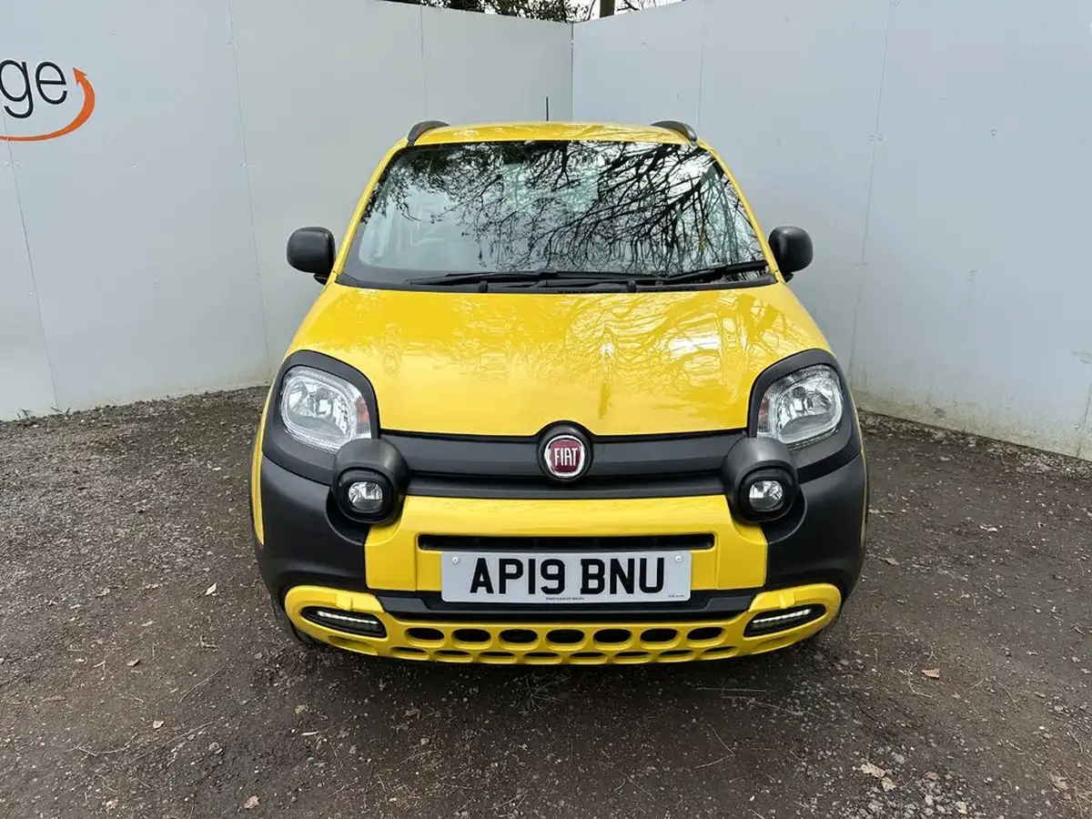 2019-fiat-panda-09-waze-4x4-big-1