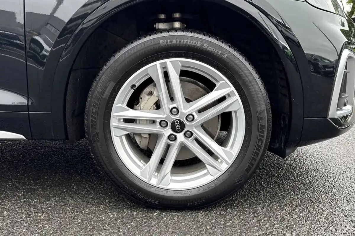 2024-audi-q5-20-40-tdi-s-line-station-wagon-big-6