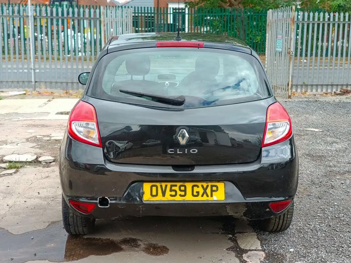 2009-renault-clio-12-expression-16v-75bhp-hatchback-big-14