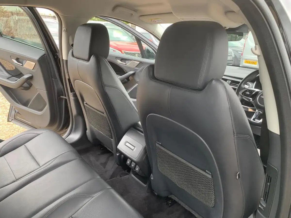 2019-jaguar-i-pace-ev400-s-big-56