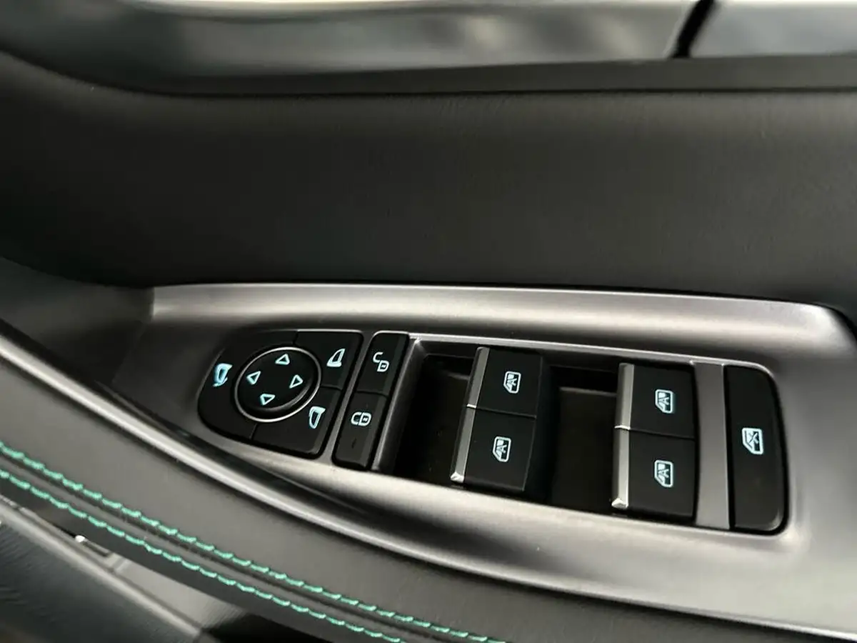 2025-byd-seal-15-comfort-big-24