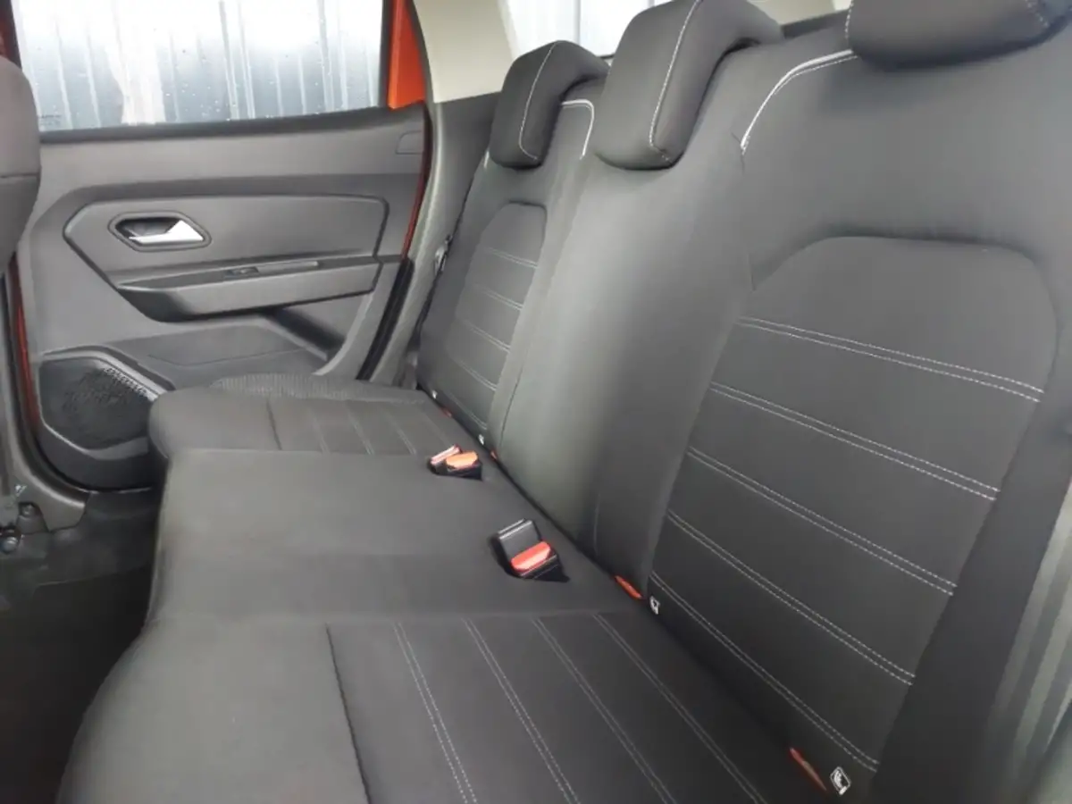 2022-dacia-duster-13-tce-prestige-150bhp-edc-big-5