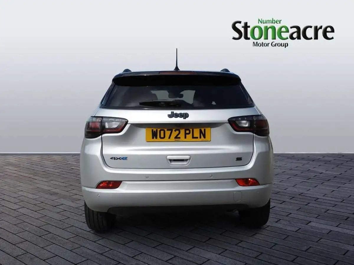 2023-jeep-compass-13-gse-s-big-3