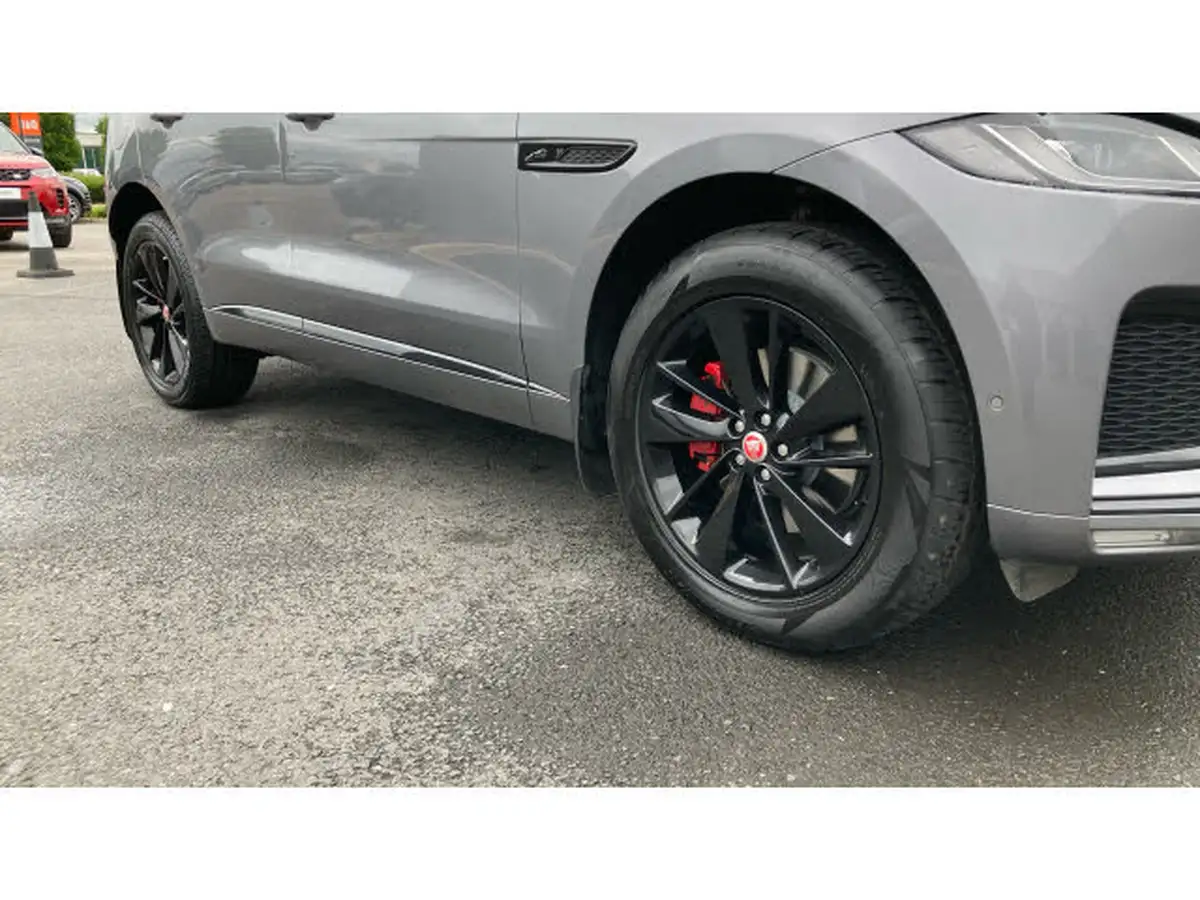 2021-jaguar-f-pace-20-d200-r-dynamic-hse-mhev-big-33