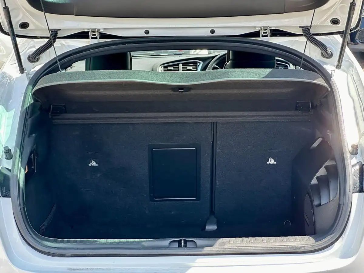 2017-ds-ds-4-12-puretech-crossback-big-42