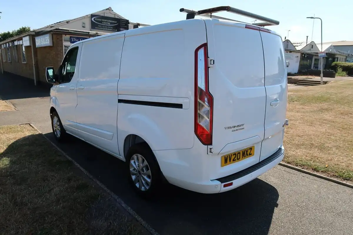 2020-ford-transit-custom-20tdci-300-l1h1-limited-130pseu6dt-panel-van-big-10