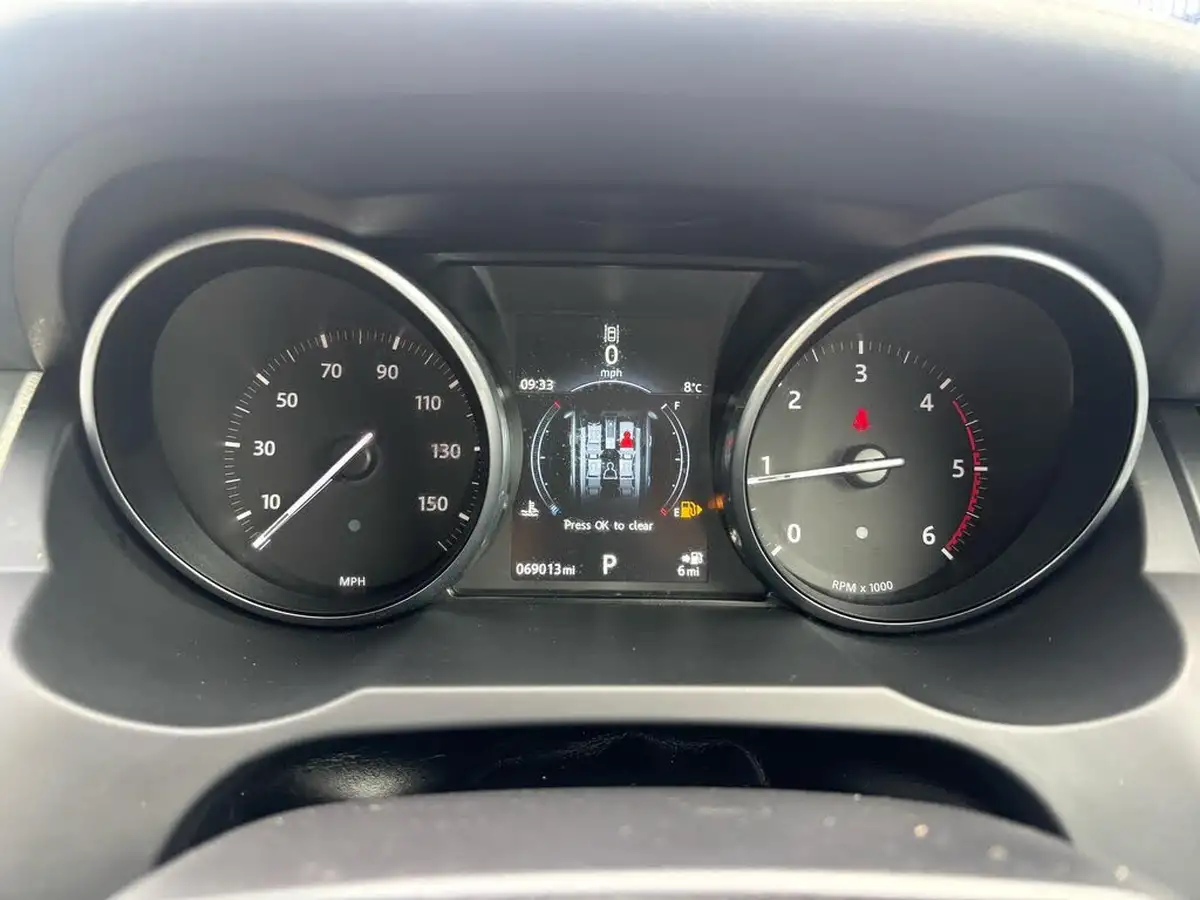 2015-land-rover-range-rover-evoque-20td4-se-tech-ss-hatchback-5d-auto-big-16