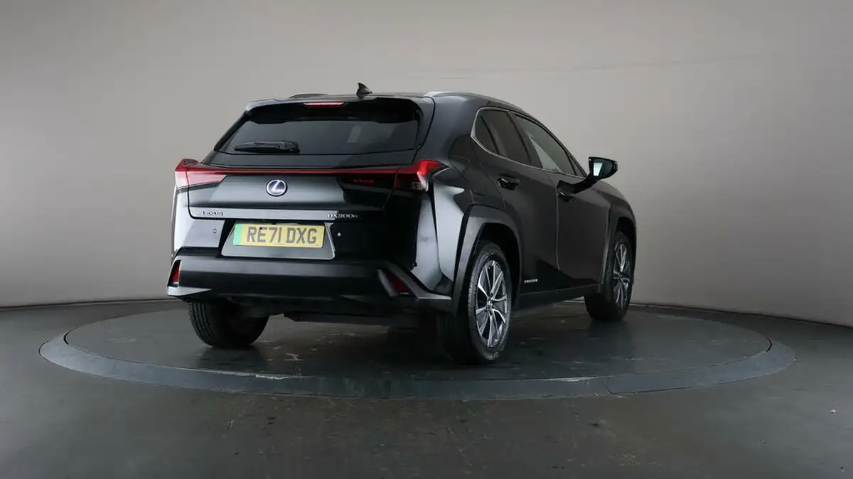 2021-lexus-ux-300e-e-ux-big-66