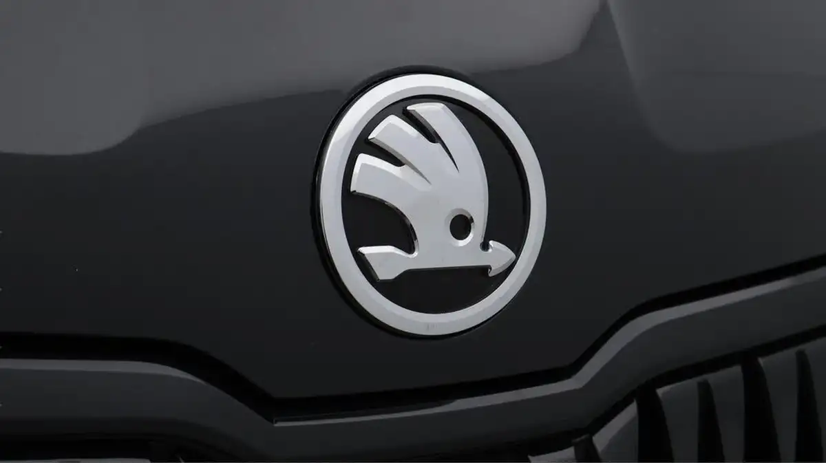 2023-skoda-karoq-15-tsi-sportline-big-22