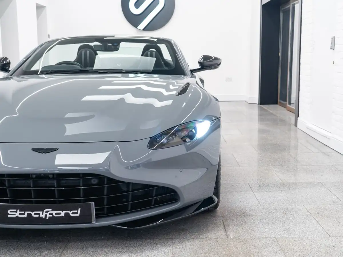 2023-aston-martin-vantage-40-v8-vantage-roadster-auto-big-21