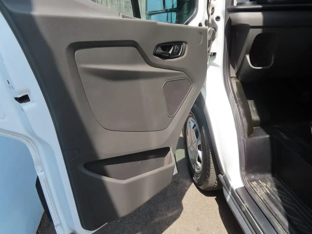 2021-ford-transit-20tdci-350-l3h1-leader-130pseu6dt-fwd-cab-big-24
