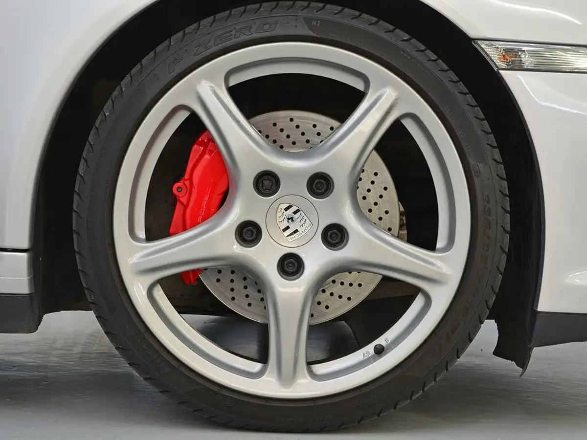 2010-porsche-911-38-carrera-4-s-cabriolet-pdk-big-13