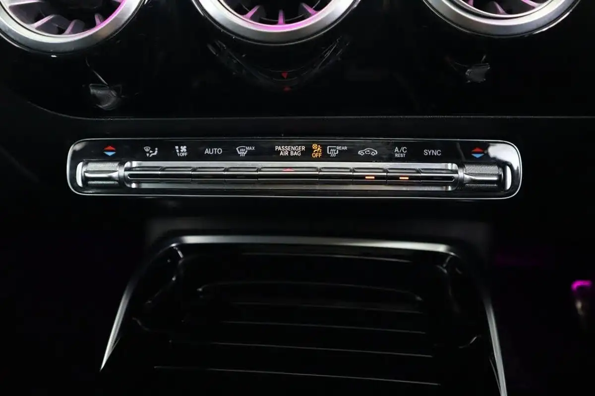 2019-mercedes-benz-a-class-20-a35-amg-premium-plus-hatchback-5d-big-33