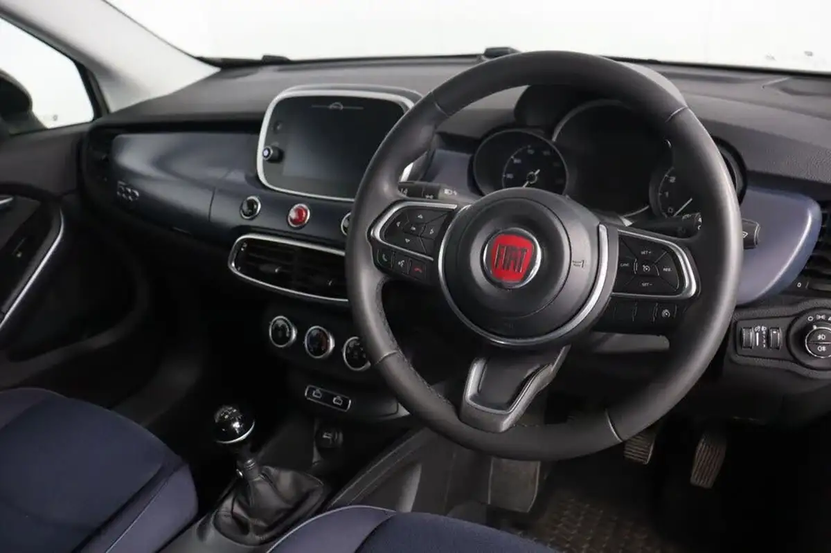 2023-fiat-500x-10-firefly-turbo-club-big-21
