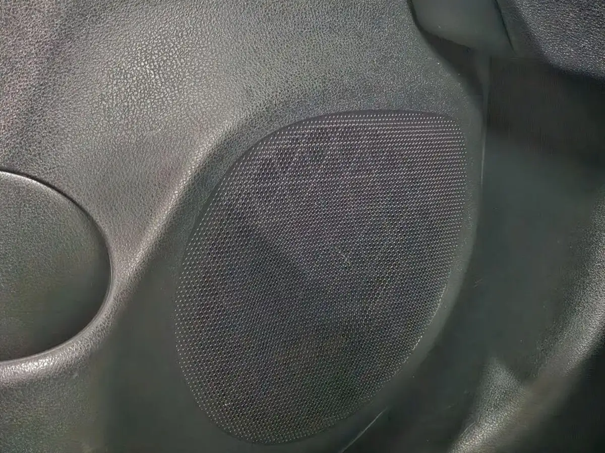 2019-nissan-leaf-e-n-connecta-big-70