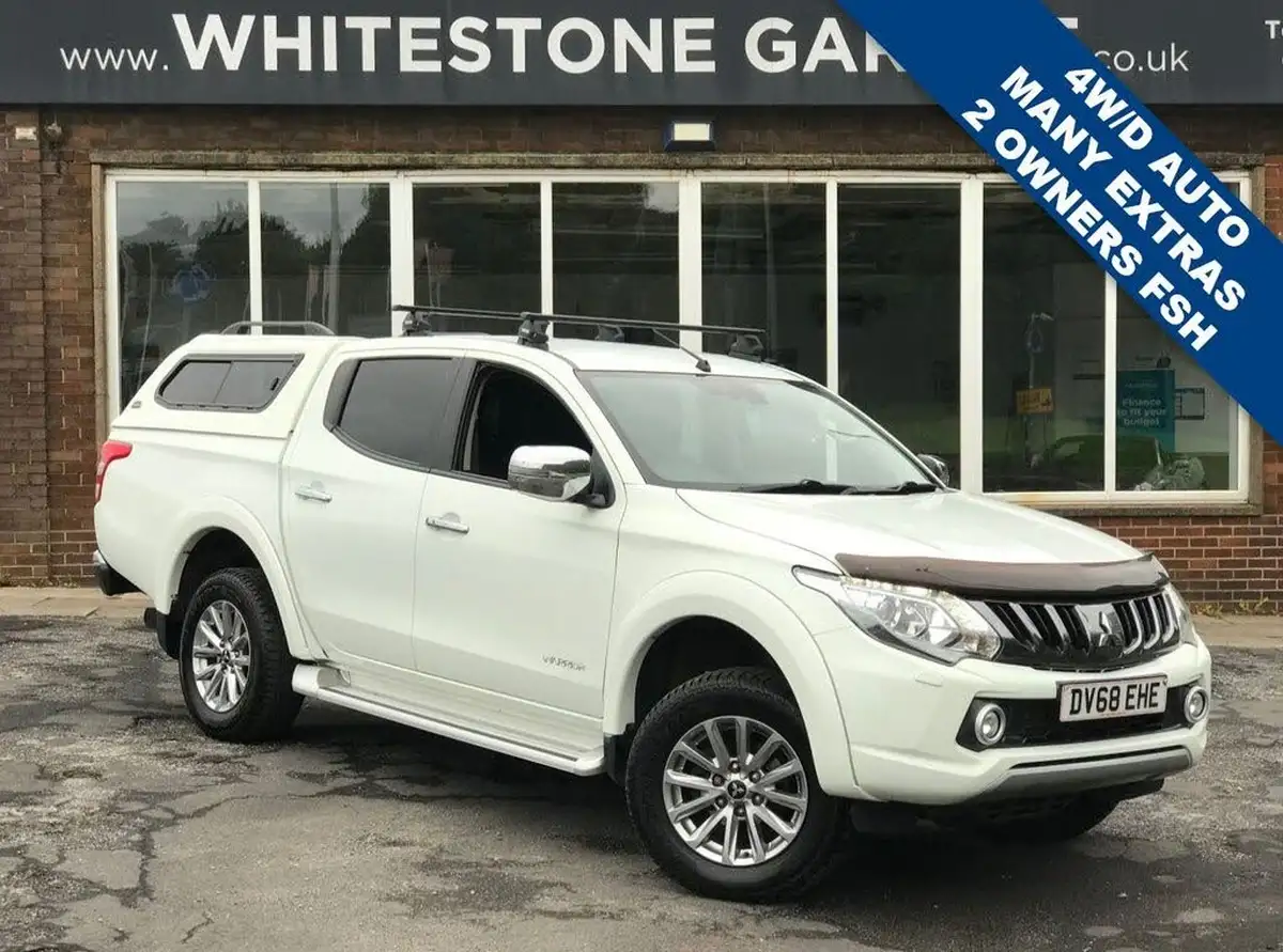 2018-mitsubishi-l200-24di-d-warrior-eu6-auto-big-0