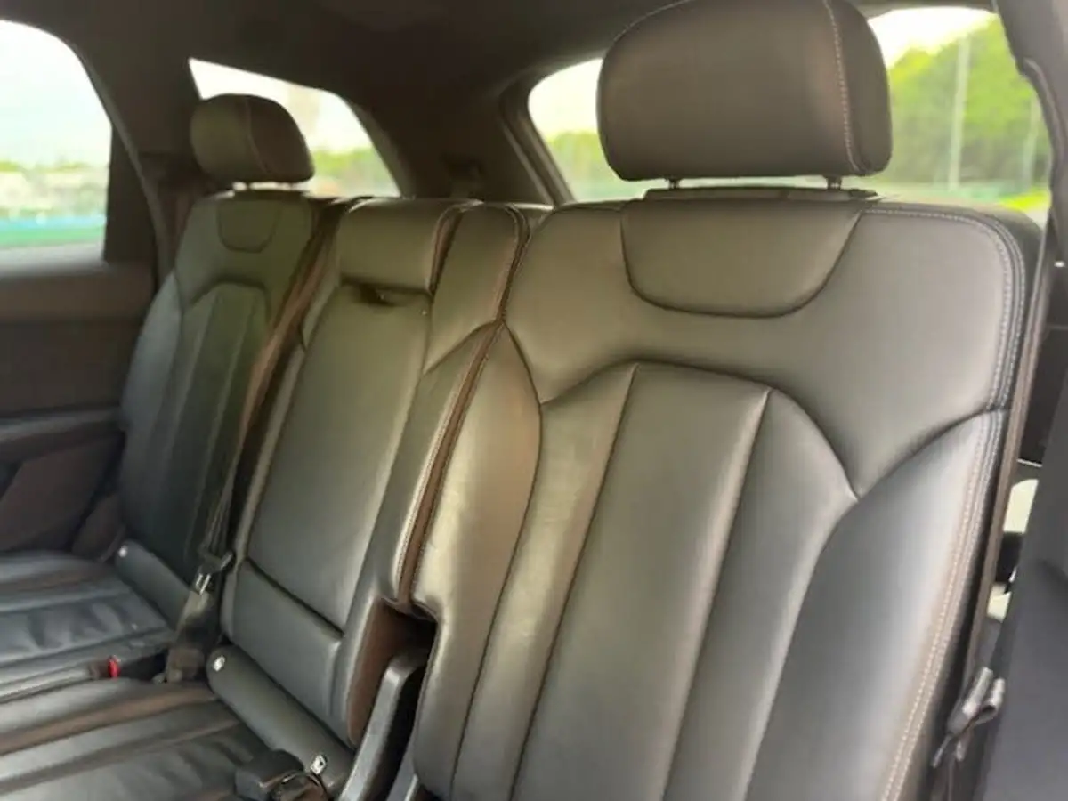 2022-audi-q7-30-55-tfsi-black-edition-big-13