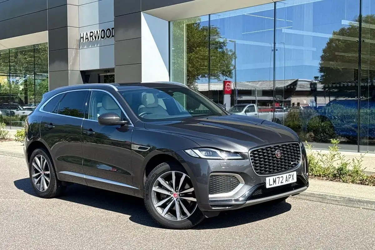 2022-jaguar-f-pace-20-p250-r-dynamic-se-big-0