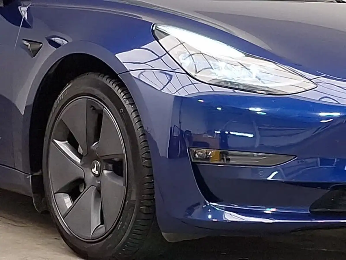 2021-tesla-model-3-e-long-range-4x4-big-8