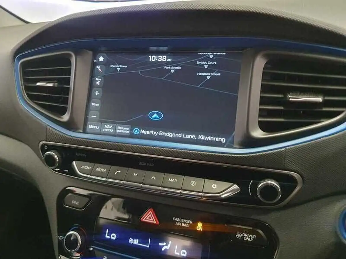 2019-hyundai-ioniq-16-gdi-premium-se-hybrid-big-15
