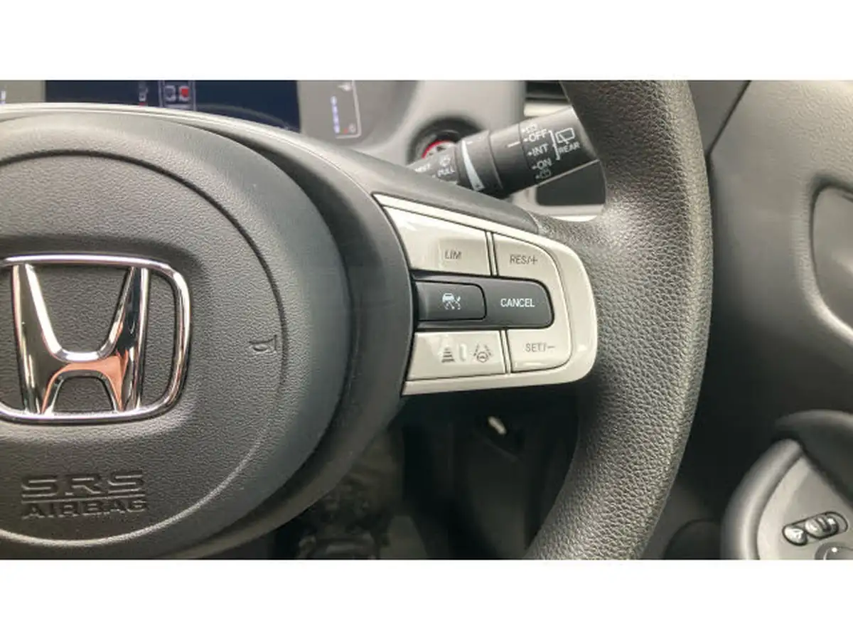 2023-honda-jazz-15-i-mmd-sr-big-20