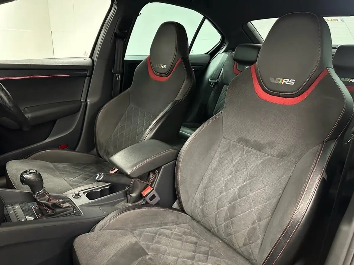 2019-skoda-octavia-20-tsi-vrs-challenge-hatchback-dsg-big-12