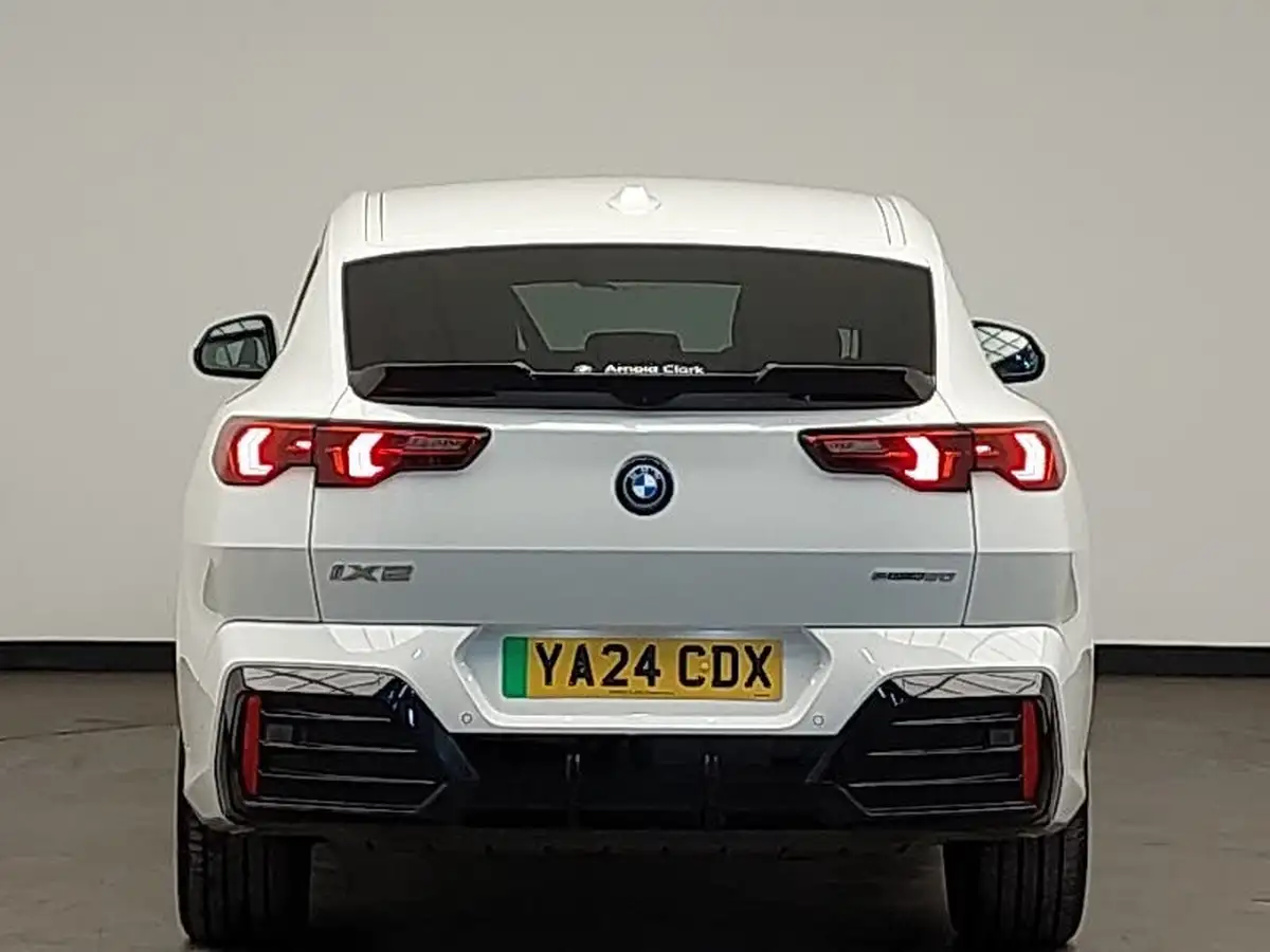 2024-bmw-ix2-e-edrive20-m-sport-pro-packtech-plus-pack-big-14