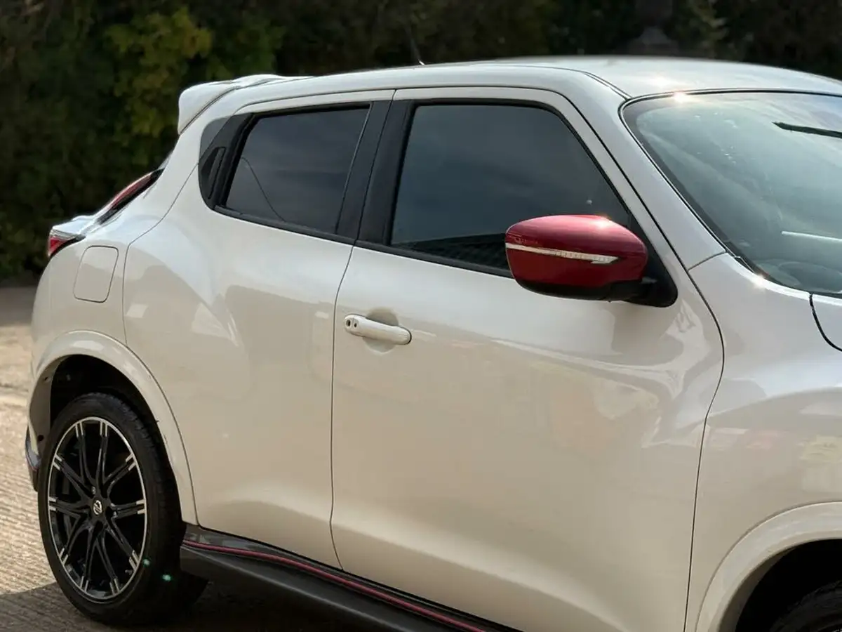 2015-nissan-juke-16-nismo-rs-218ps-big-19