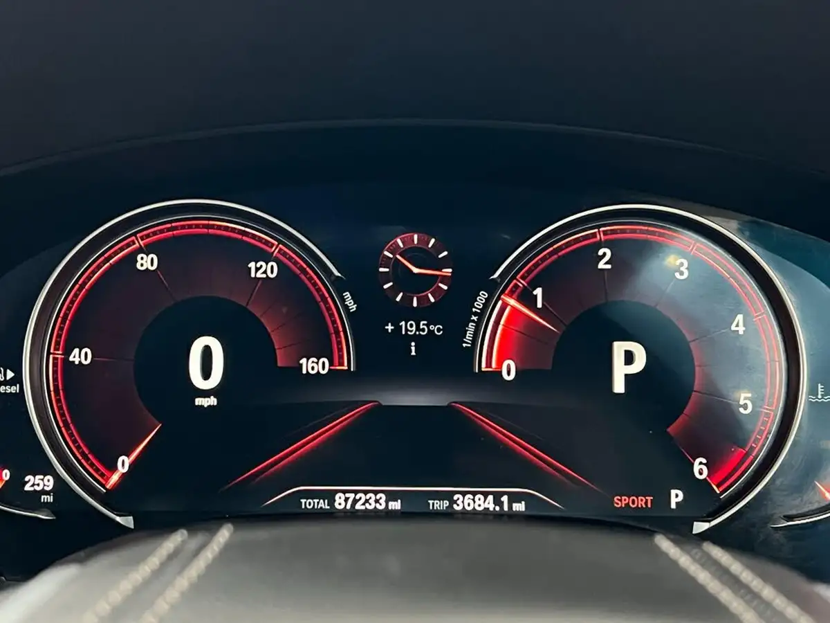 2017-bmw-5-series-20td-520d-se-188bhp-saloon-4d-big-68