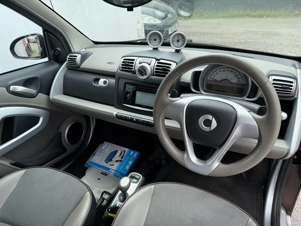 2009-smart-fortwo-10-passion-71bhp-coupe-big-10