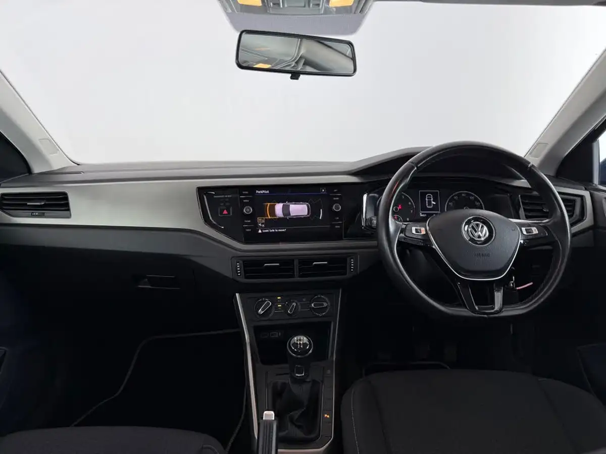 2019-volkswagen-polo-10-tsi-se-big-18