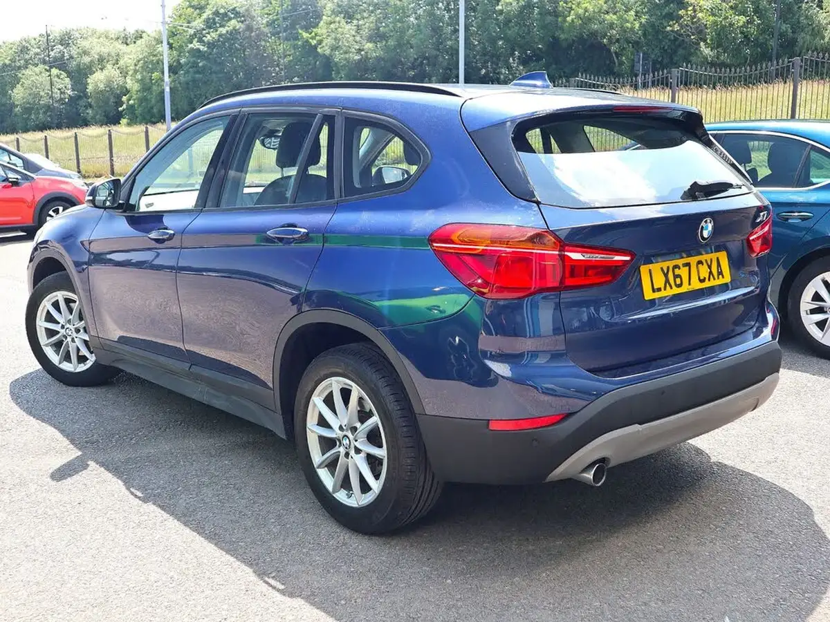 2017-bmw-x1-20td-sdrive18d-se-sport-auto-big-1