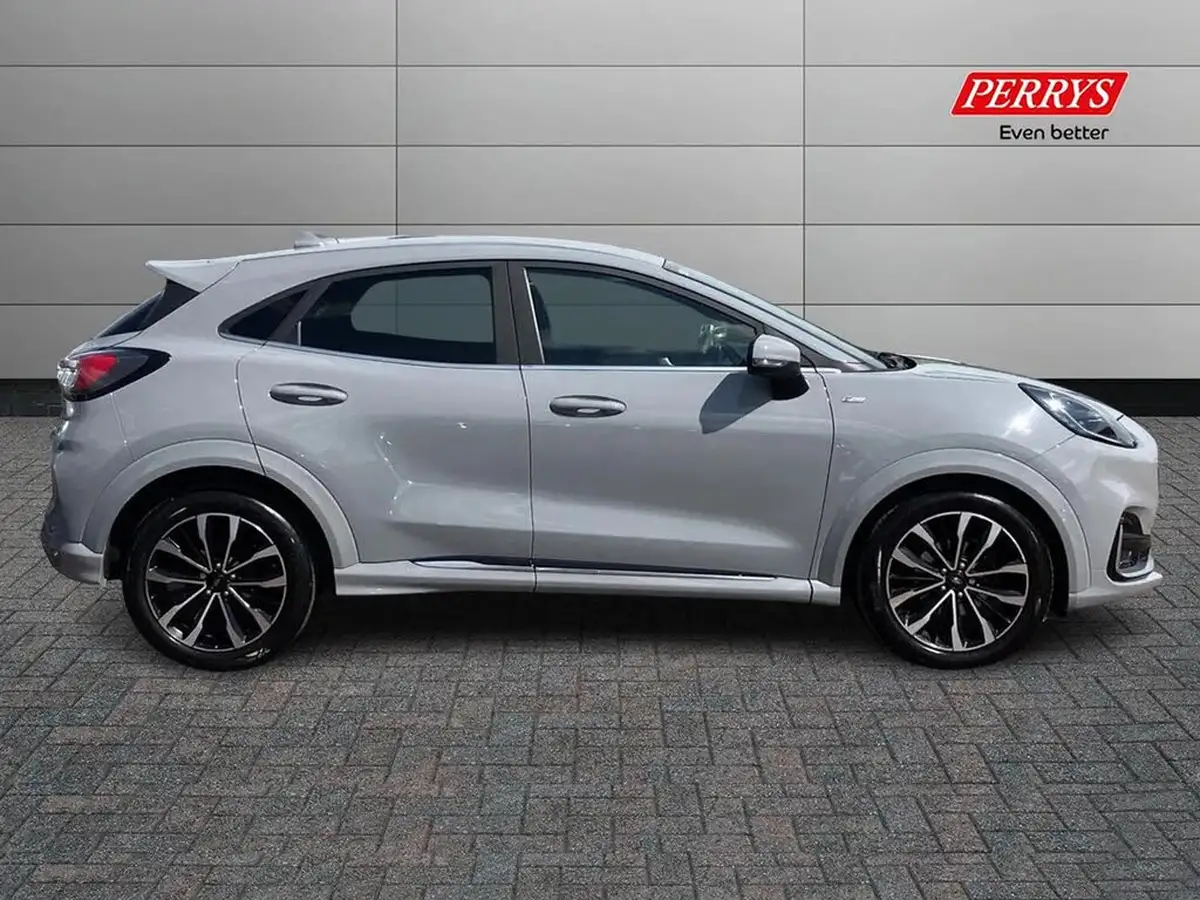 2022-ford-puma-suv-10-st-line-vignale-125ps-big-2