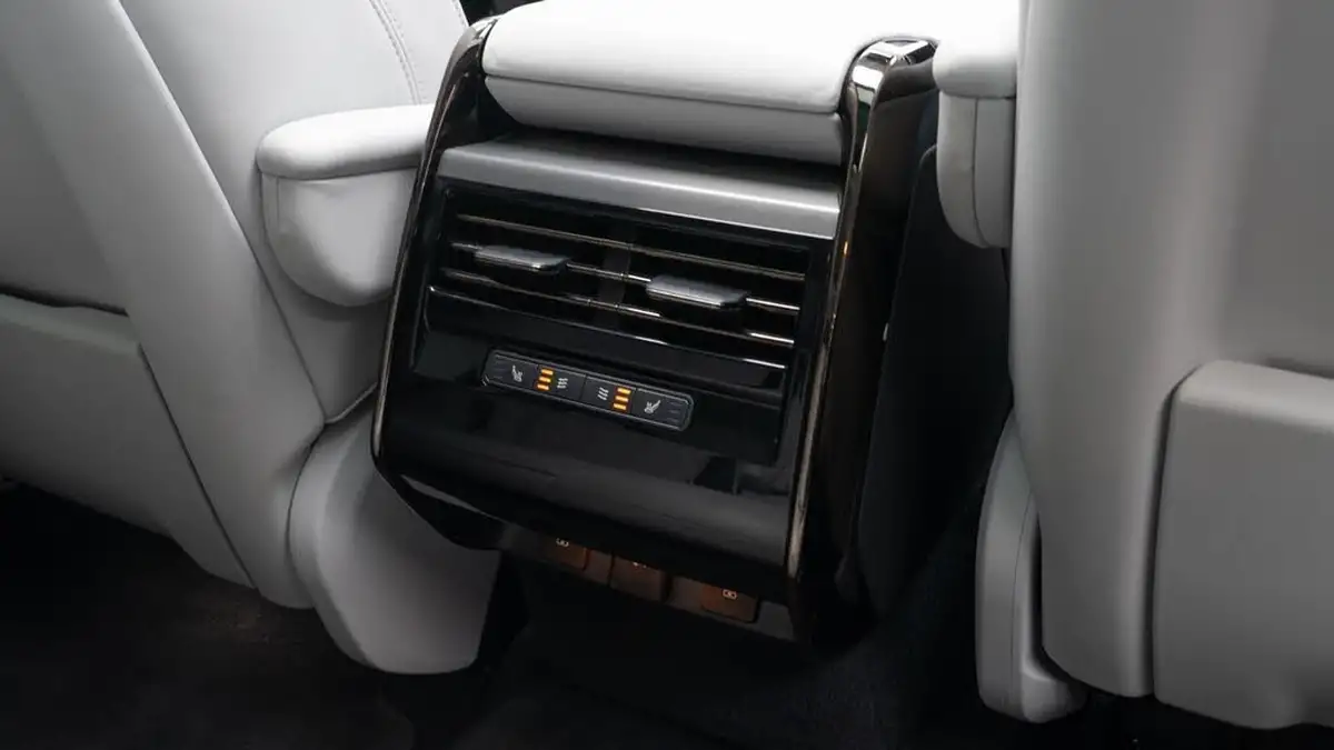 2023-land-rover-range-rover-sport-30-d300-se-big-19