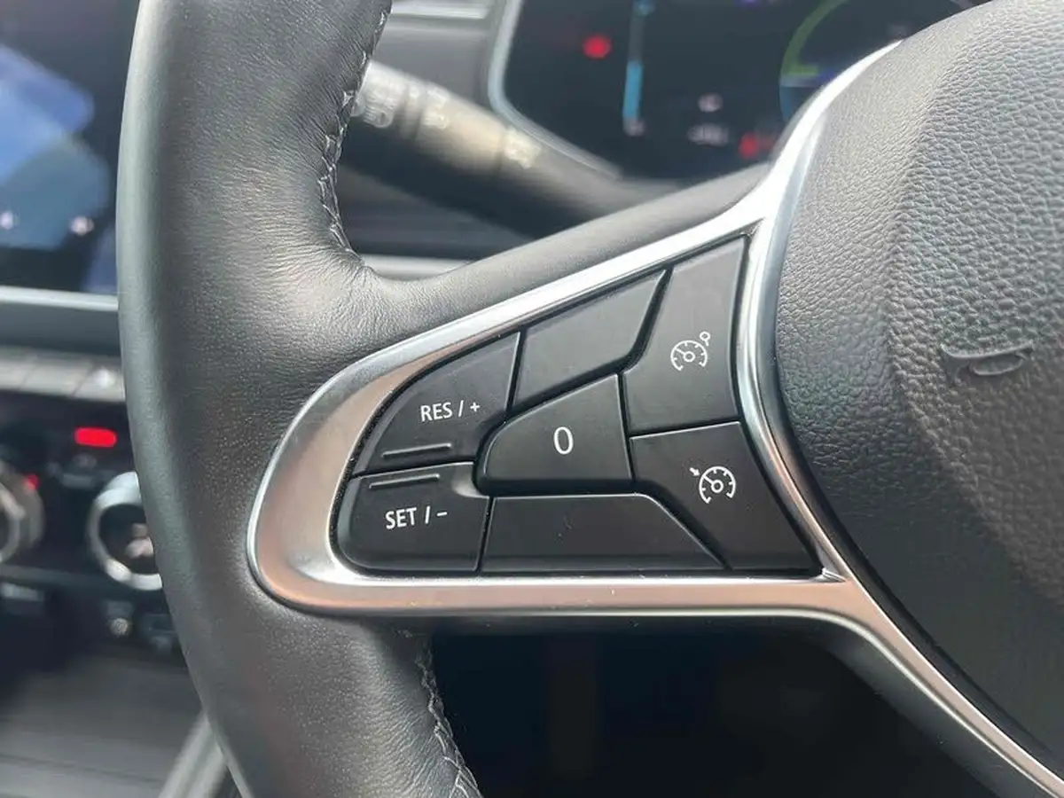2022-renault-zoe-e-gt-line-big-33